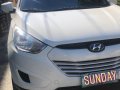 Selling White Hyundai Tucson 2013-3
