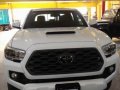 Selling Toyota Tacoma 2021-2