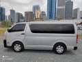 Selling Toyota Hiace 2019-4