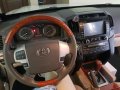 Toyota Land Cruiser 2013-1