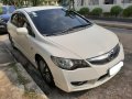 Selling White Honda Civic 2011-7