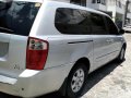 Sell 2006 Kia Carnival-5