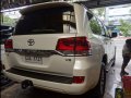 Toyota Land Cruiser 2017 SUV-3
