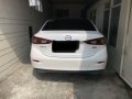 Selling White Mazda 3 2019-0