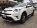 Sell White 2016 Toyota Rav4 -8