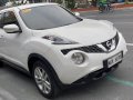  White 2018 Nissan Juke -4