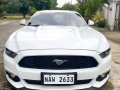 White Ford Mustang 2017-5