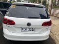 White Volkswagen Golf 2018-2