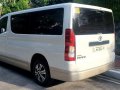 Selling White Toyota Hiace 2020-5