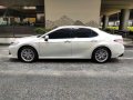 Pearl White Toyota Camry 2020-3