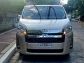 Selling White Toyota Hiace 2020-9