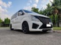 Sell 2015 Hyundai Grand Starex-3