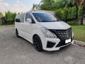 Sell 2015 Hyundai Grand Starex-5