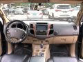 Selling Toyota Fortuner 2010-3