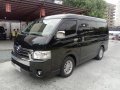 Toyota Hiace Super Grandia 2017 -0