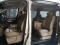 Sell 2012 Hyundai Starex -2