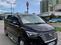 Selling Hyundai Grand Starex 2019-4