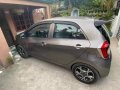 Selling Kia Picanto 2015-6