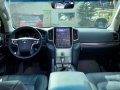 2020 TOYOTA LAND CRUISER PREMIUM VX LC200 LOCAL AUTOMATIC TRANSMISSION 4X4 6T KM ONLY-3