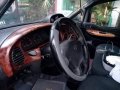 Selling Hyundai Starex 2002-2