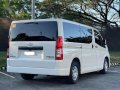 Selling White Toyota Hiace 2020-1