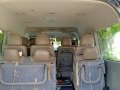  Toyota Hiace Super Grandia 2009 -6