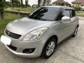 Selling Silver Suzuki Swift 2015 -0