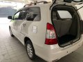 Selling Toyota Innova 2012-5