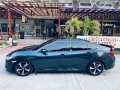 Selling Honda Civic 2018-2