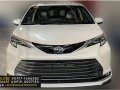 Pearlwhite Toyota Sienna 2021 for sale in Makati-0