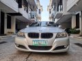 Selling BMW 320D 2011-0