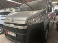 Selling Toyota Hiace 2020-1