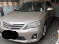 Selling Toyota Corolla Altis 2011 -9