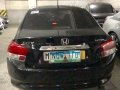 Selling 2010 Honda City-3