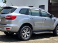 Sell 2016 Ford Everest-4