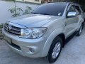 Selling Toyota Fortuner 2011-9