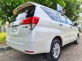 TOYOTA INNOVA G A/T --- 2017 🕎                               ( PEARL WHITE )-3