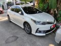 Pearl White Toyota Altis 2018-1