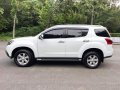  Isuzu Mu-X 2016 Automatic-3