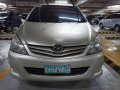 Silver Toyota Innova 2009 -8