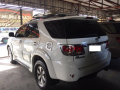 Selling used 2010 Toyota Fortuner  in White-4