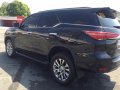 Selling Toyota Fortuner 2021 -5