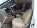 2009 KIA CARNIVAL-8