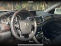 Selling Pearl White Honda Accord 2017-0