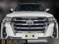 Selling White Toyota Land Cruiser 2021 in Makati-9