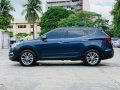 Selling Blue Hyundai Santa Fe 2017 in Quezon-6