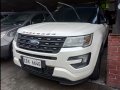 Selling White Ford Explorer 2016 in Cainta-3
