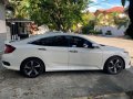 Selling White Honda Civic 2021 in Parañaque-5