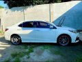 Sell Pearl White 2018 Toyota Corolla in Quezon City-0