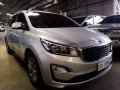 White Kia Grand Carnival 2020 for sale in Automatic-8